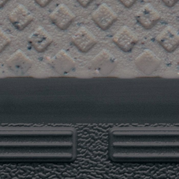 PX-8924  ノンスキッド・ステップ ダイヤエンボス柄 蹴込み一体タイプ 1210mm巾 8枚入